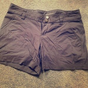 Columbia Shorts like new $15